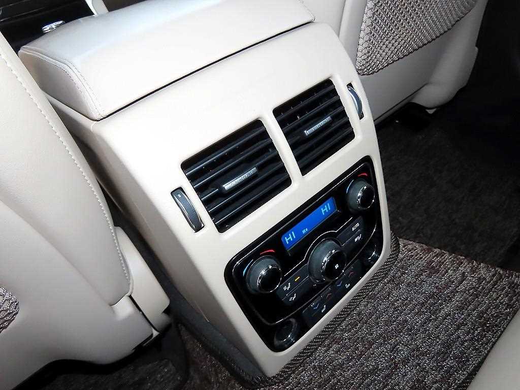 Jaguar XF 2018 Blanco - Importación desde Corea - HF Imports Iquique - Foto 16