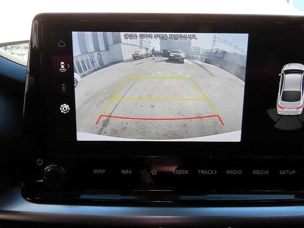 KIA K3 2022 Blanco - Importación desde Corea - HF Imports Iquique - Foto 15