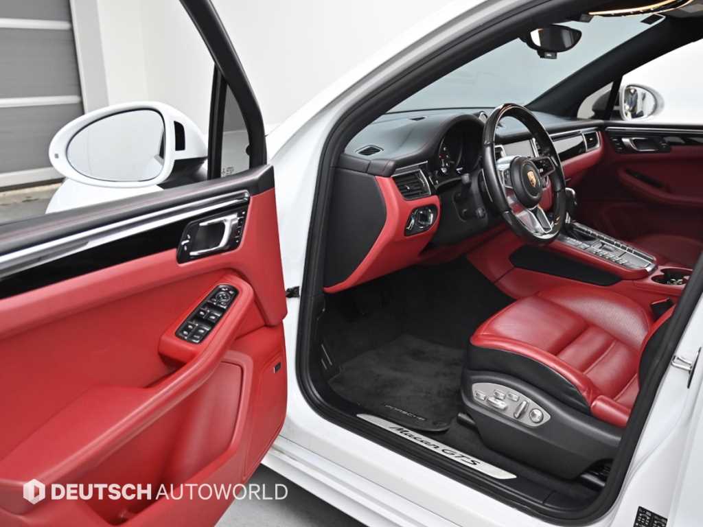 Porsche Macan - Vista 11