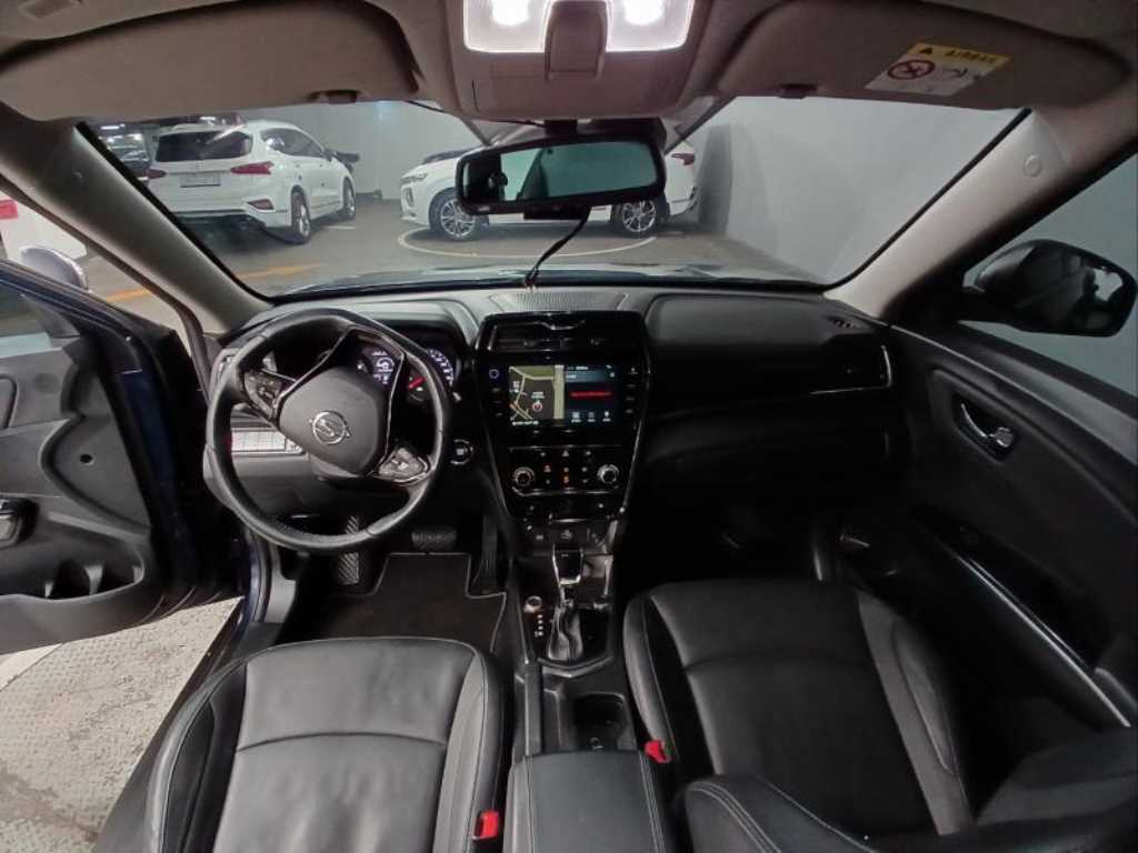 Ssangyong Tivoli - Vista 6