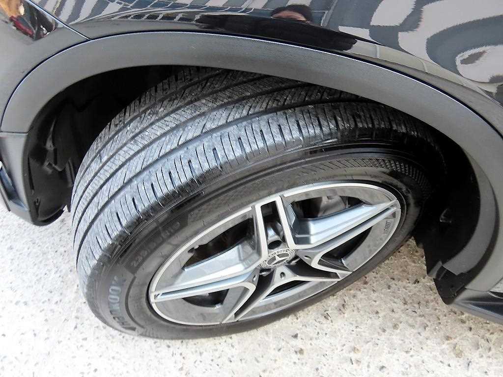 Mercedes Benz GLC Class 2021 Negro - Importación desde Corea - HF Imports Iquique - Foto 20