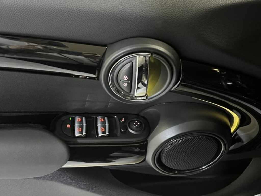 Mini Cooper - Vista 12