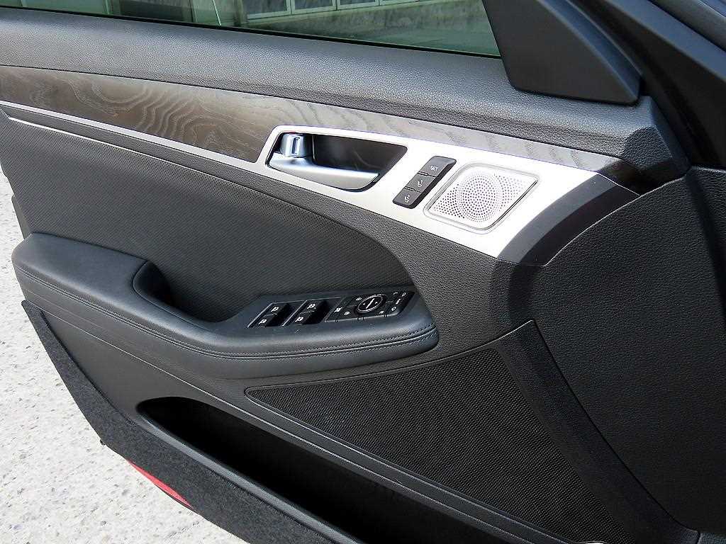 Genesis G80 - Vista 11