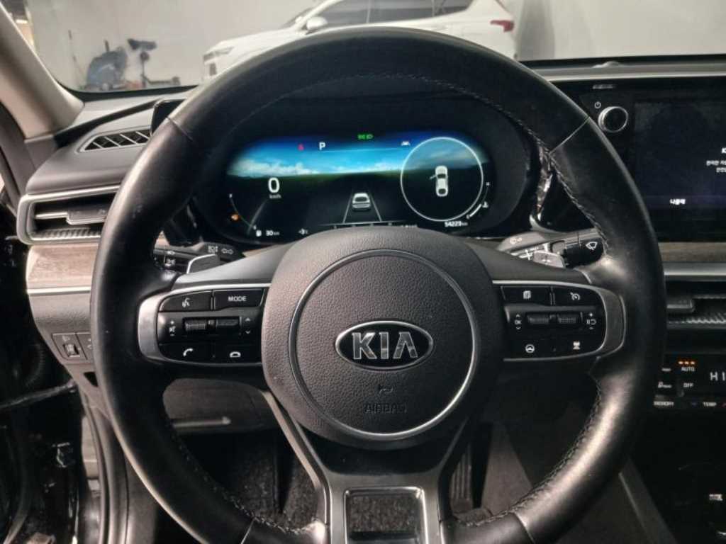 KIA K5 - Vista 11