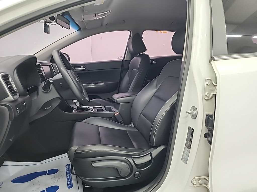 KIA Sportage - Vista 11