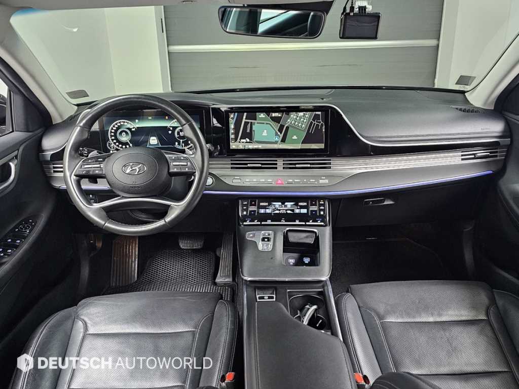 HYUNDAI Grandeur - Vista 9