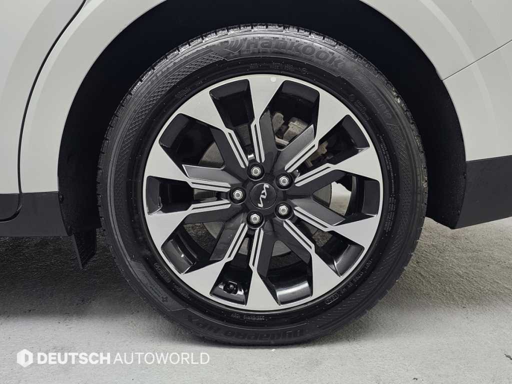 KIA Carnival - Vista 5