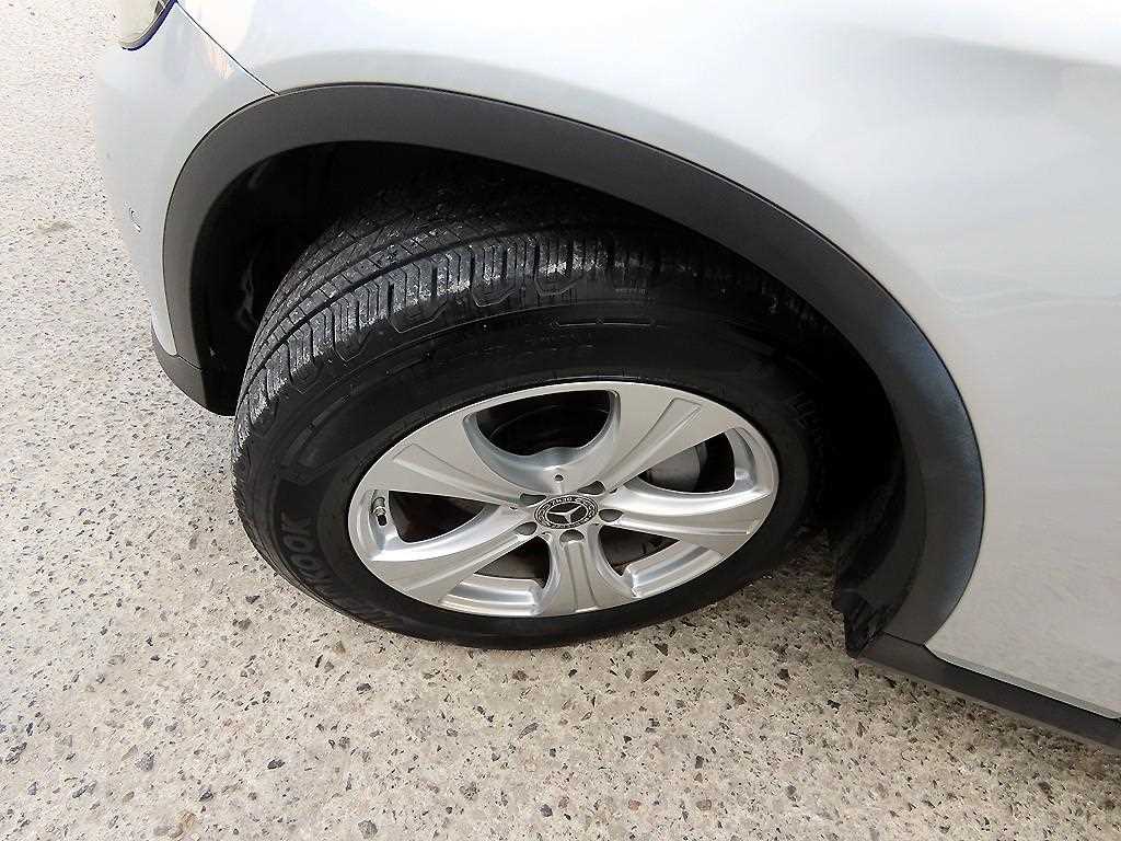 Mercedes Benz GLC Class 2017 Plateado - Importación desde Corea - HF Imports Iquique - Foto 20