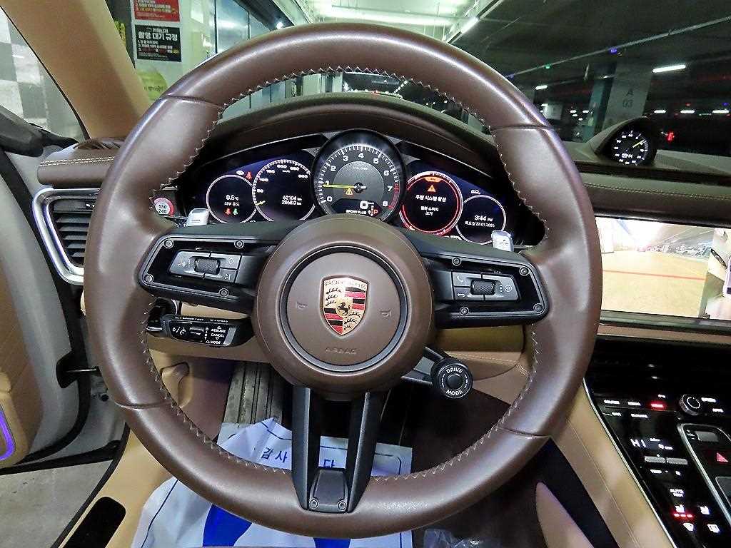 Porsche Panamera - Vista 8