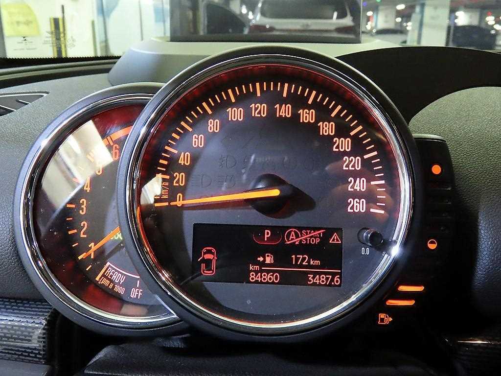 Mini Clubman - Vista 9