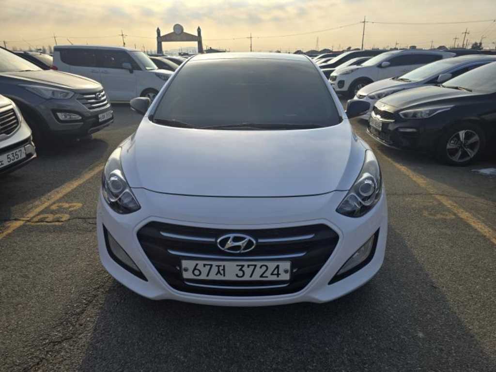 HYUNDAI i30 - Vista 2