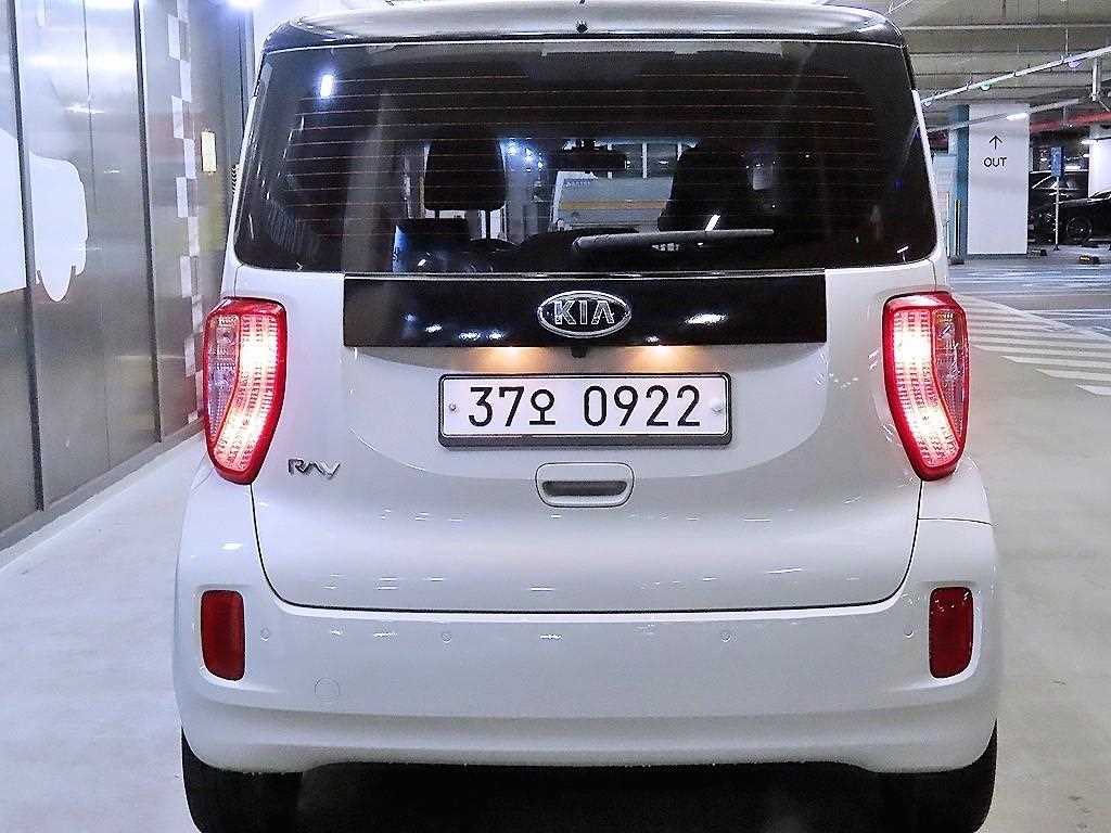 KIA Ray - Vista 5
