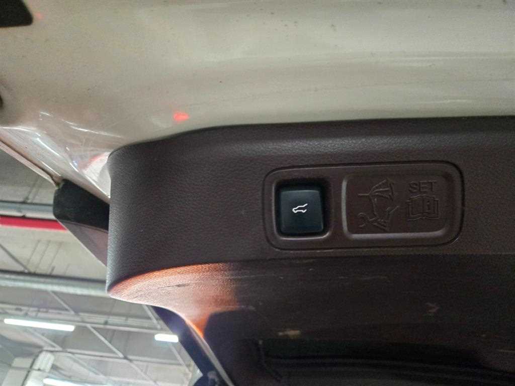 Lincoln Navigator 2019 Blanco - Importación desde Corea - HF Imports Iquique - Foto 19