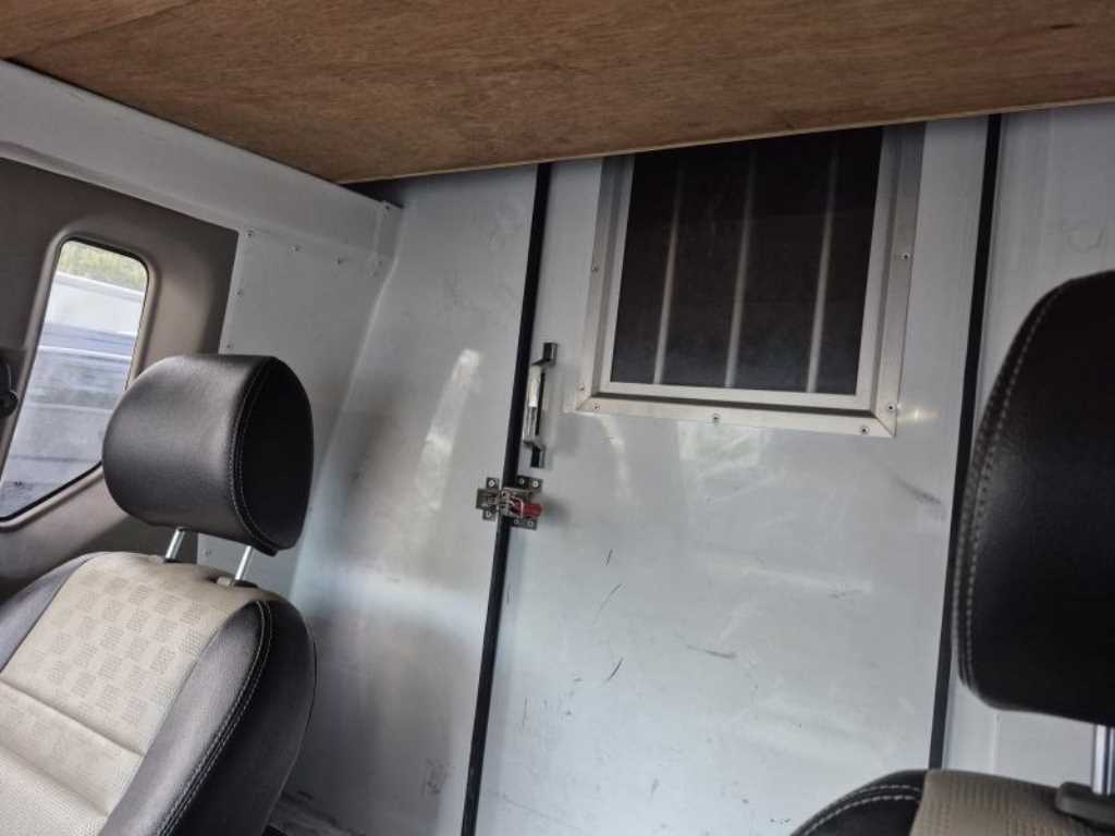 Small Truck Top_CityVan - Vista 6