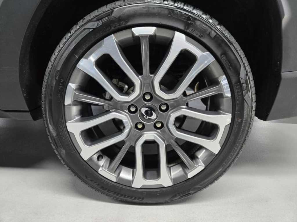 Ssangyong Torres - Vista 5