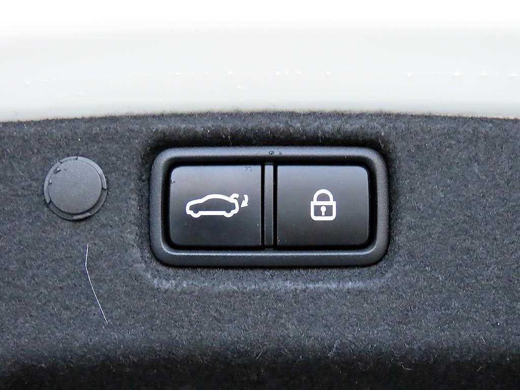 KIA K7 2020 Blanco - Importación desde Corea - HF Imports Iquique - Foto 17