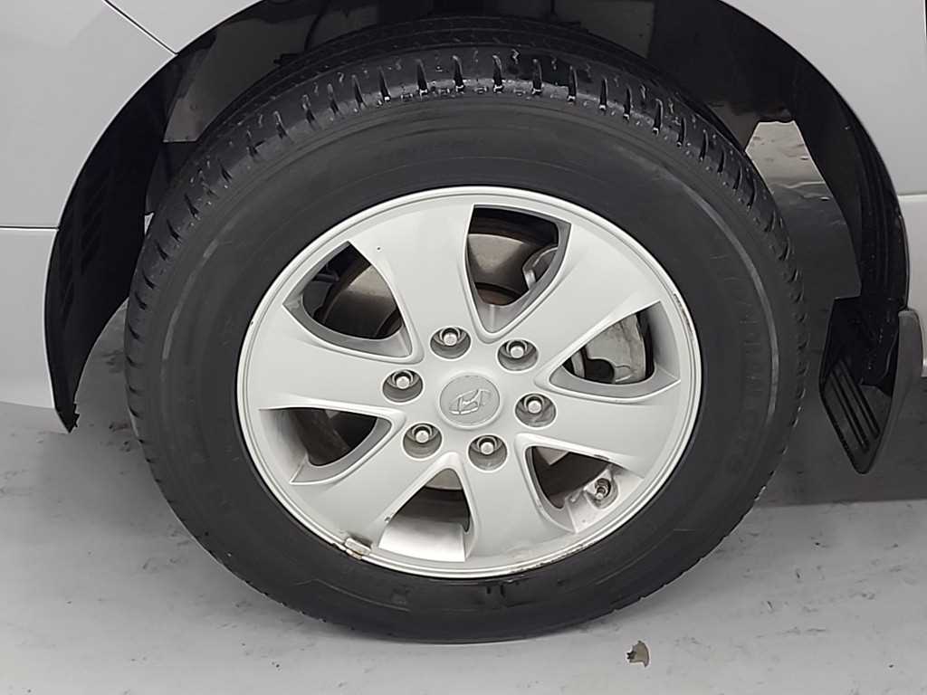 HYUNDAI Starex 2021 Plateado - Importación desde Corea - HF Imports Iquique - Foto 19