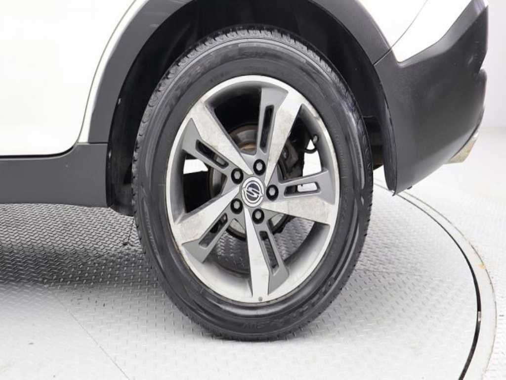 Ssangyong Korando - Vista 6