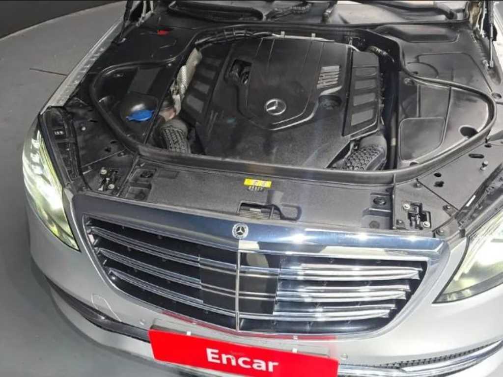 Mercedes Benz S Class - Vista 6