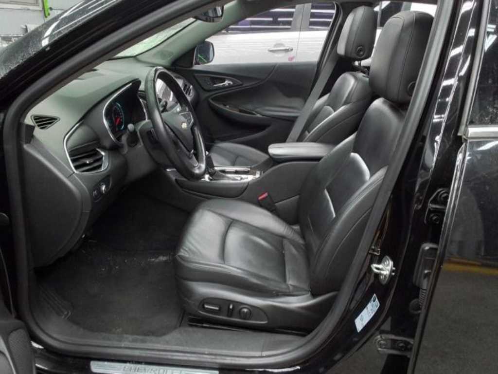 Chevrolet Malibu - Vista 4