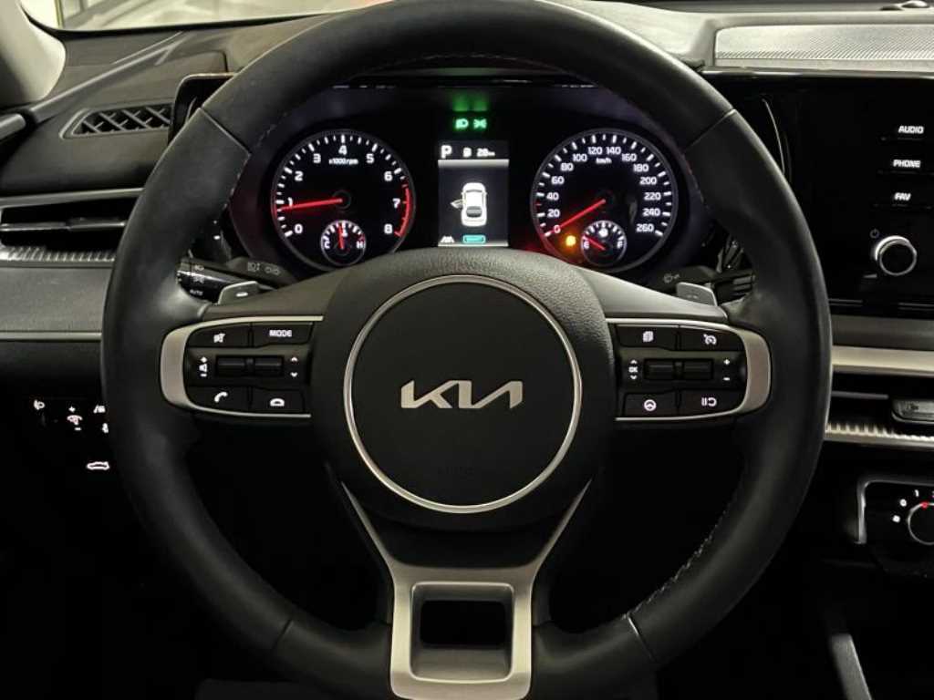 KIA K5 - Vista 10