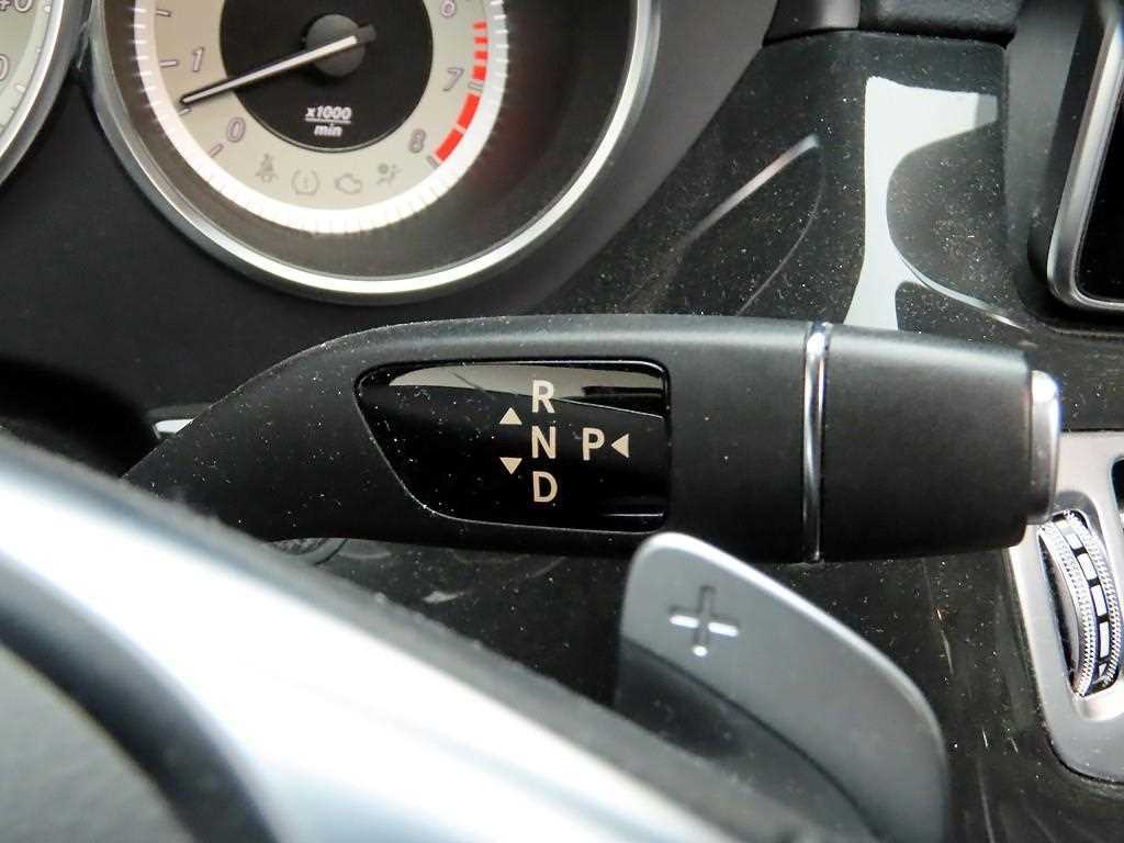 Mercedes Benz CLS Class - Vista 11