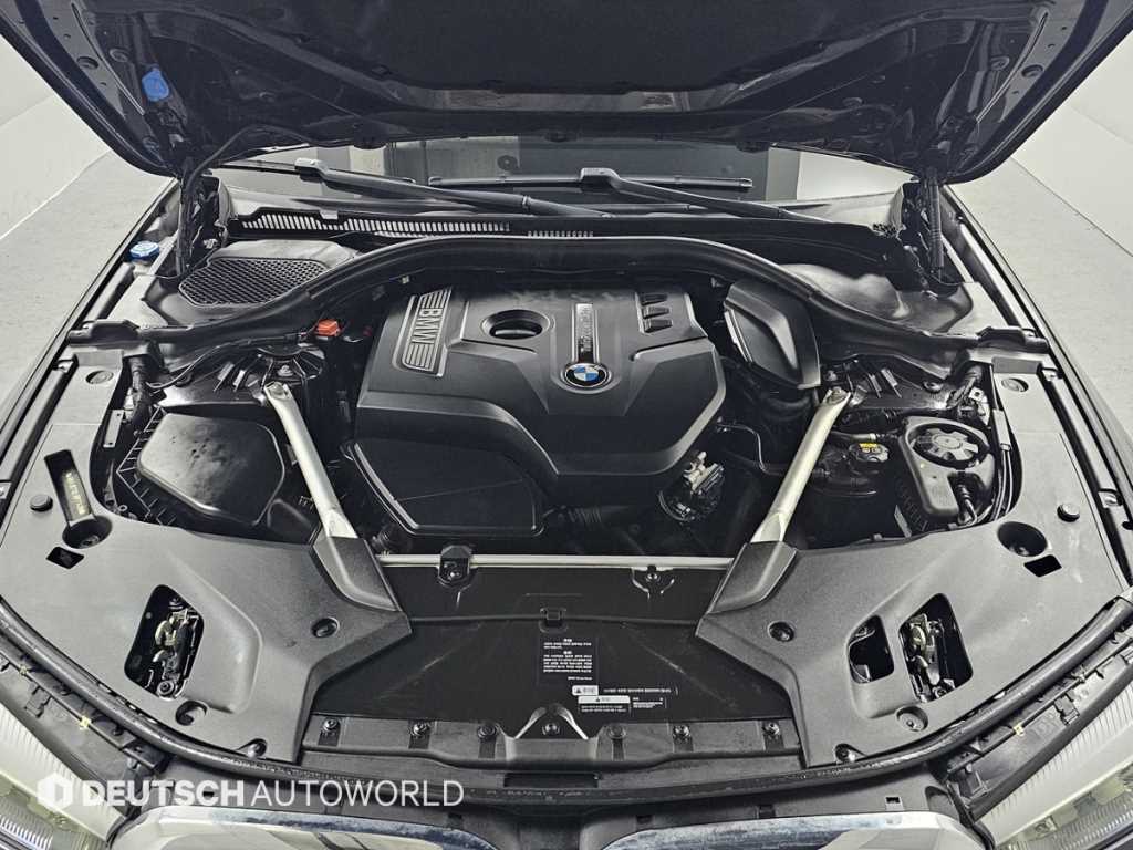 BMW 5 Series - Vista 6