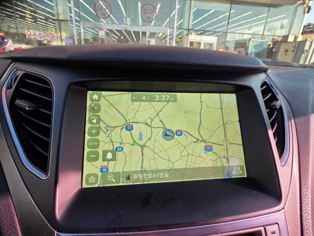 HYUNDAI Grandeur - Vista 11