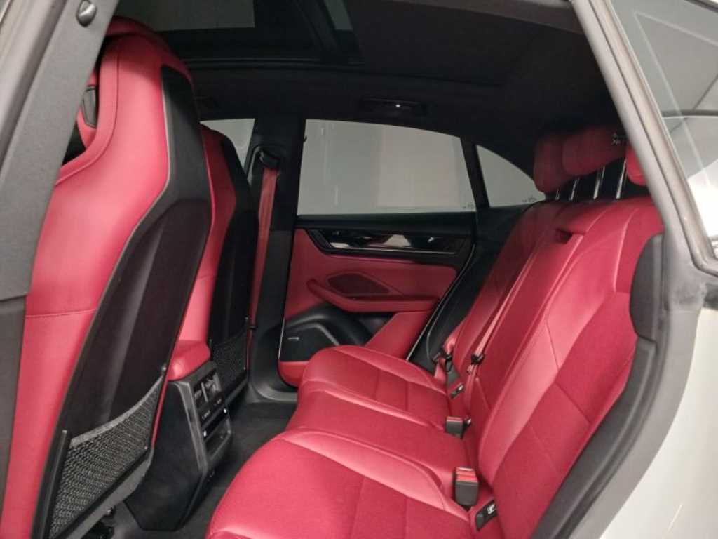 Porsche Macan - Vista 7