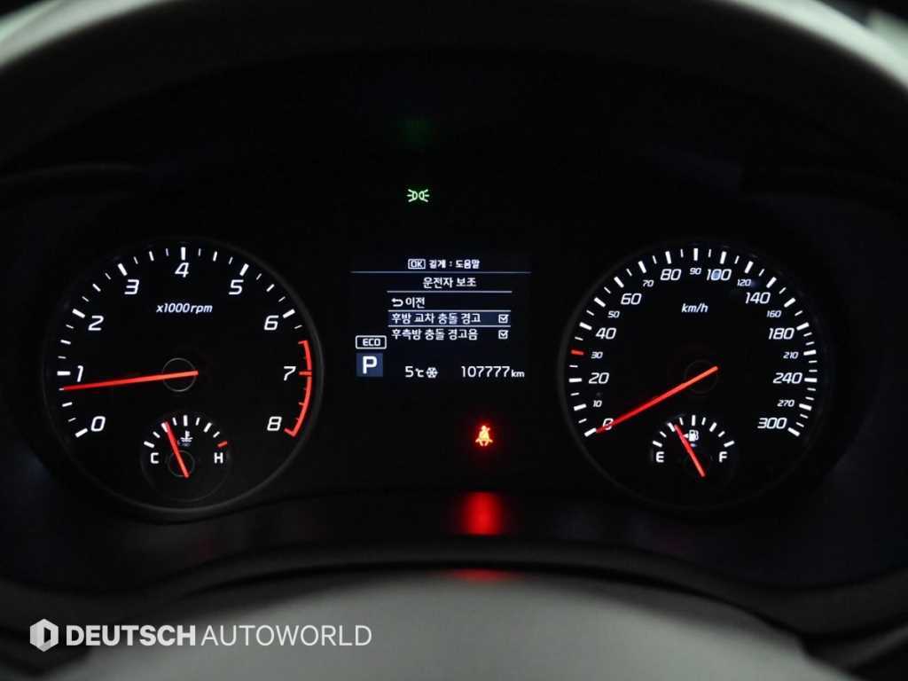 KIA Stinger - Vista 8