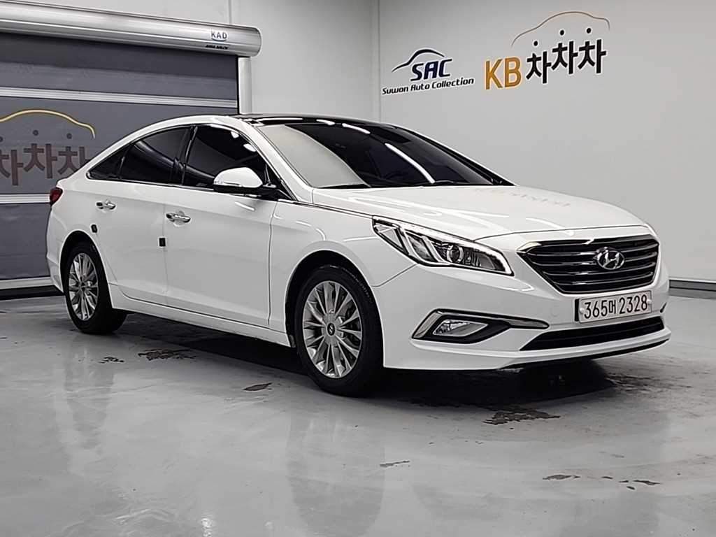 HYUNDAI Sonata - Vista 4