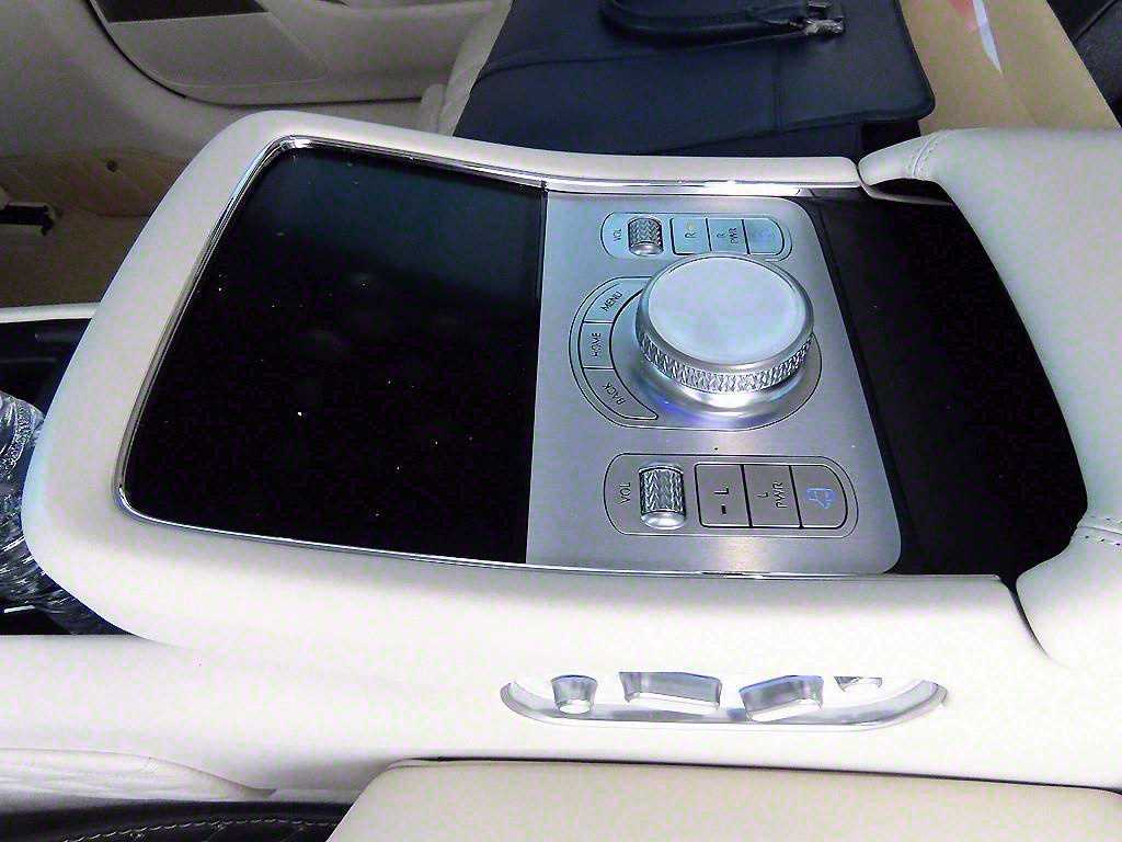 Genesis G90 2022 Negro - Importación desde Corea - HF Imports Iquique - Foto 15