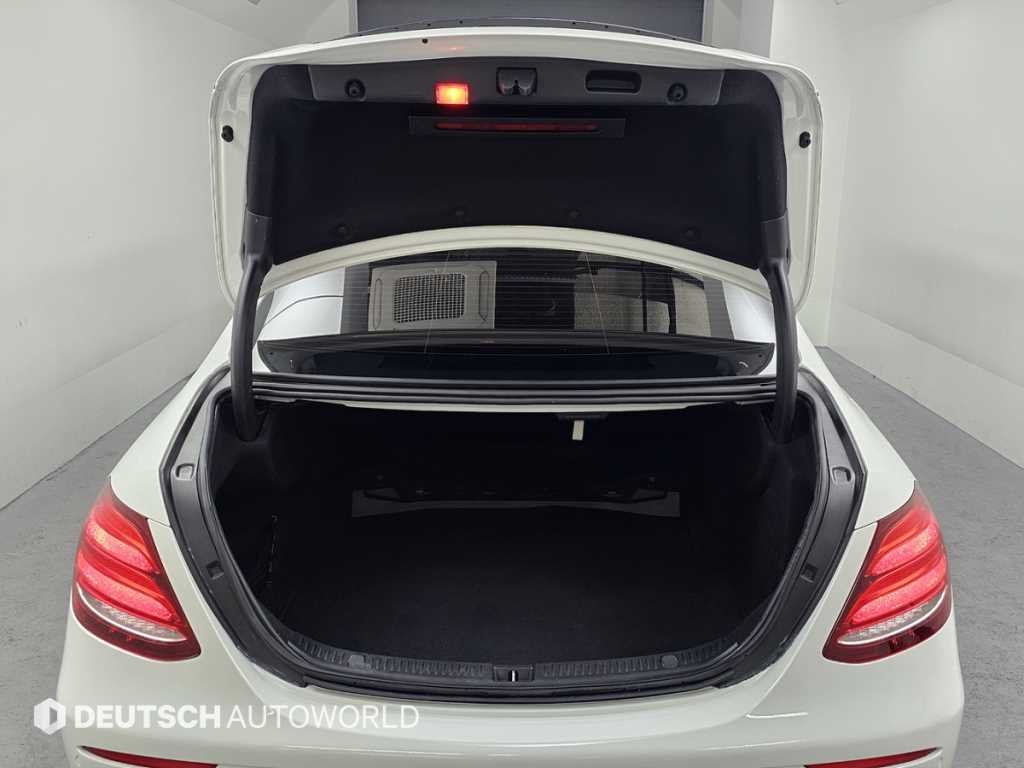 Mercedes Benz E class 2019 Blanco - Importación desde Corea - HF Imports Iquique - Foto 20