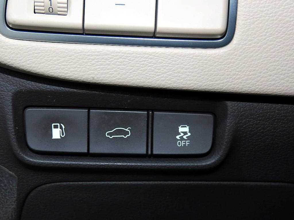 HYUNDAI Grandeur 2017 Negro - Importación desde Corea - HF Imports Iquique - Foto 14