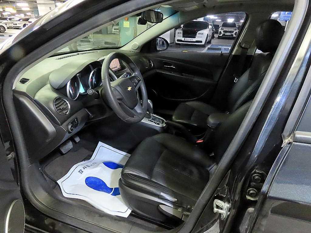 Chevrolet Cruise - Vista 6