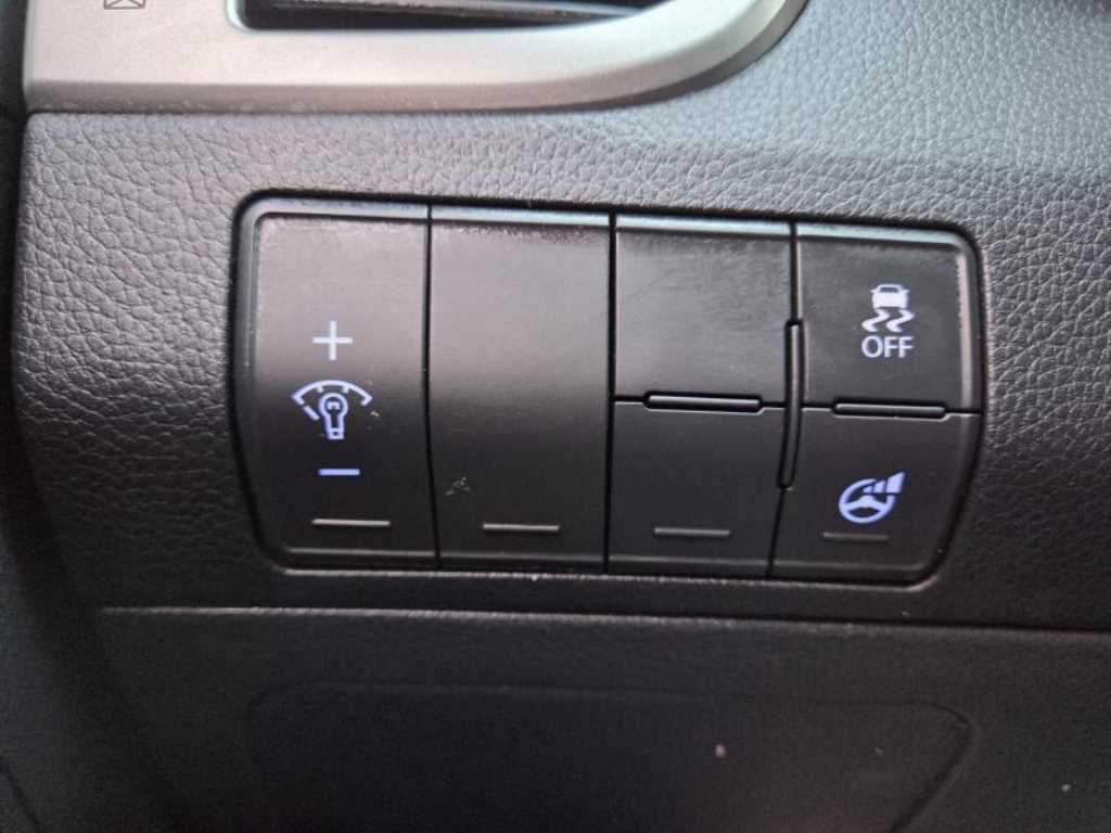 HYUNDAI i30 - Vista 12