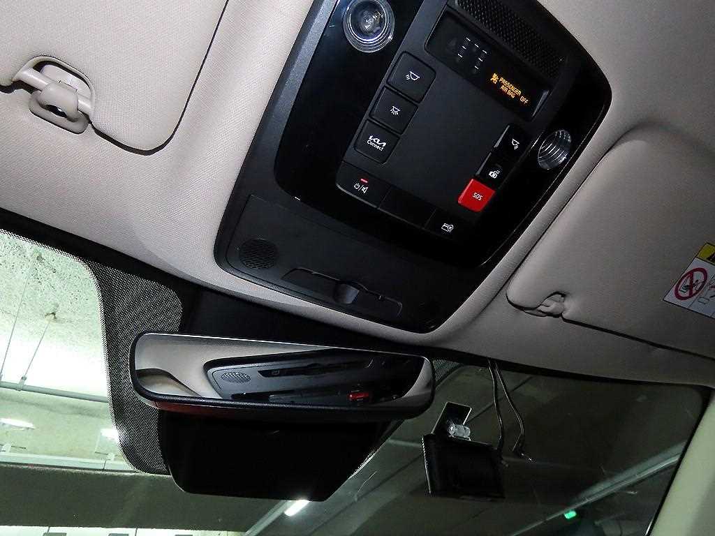 KIA Carnival 2023 Negro - Importación desde Corea - HF Imports Iquique - Foto 15