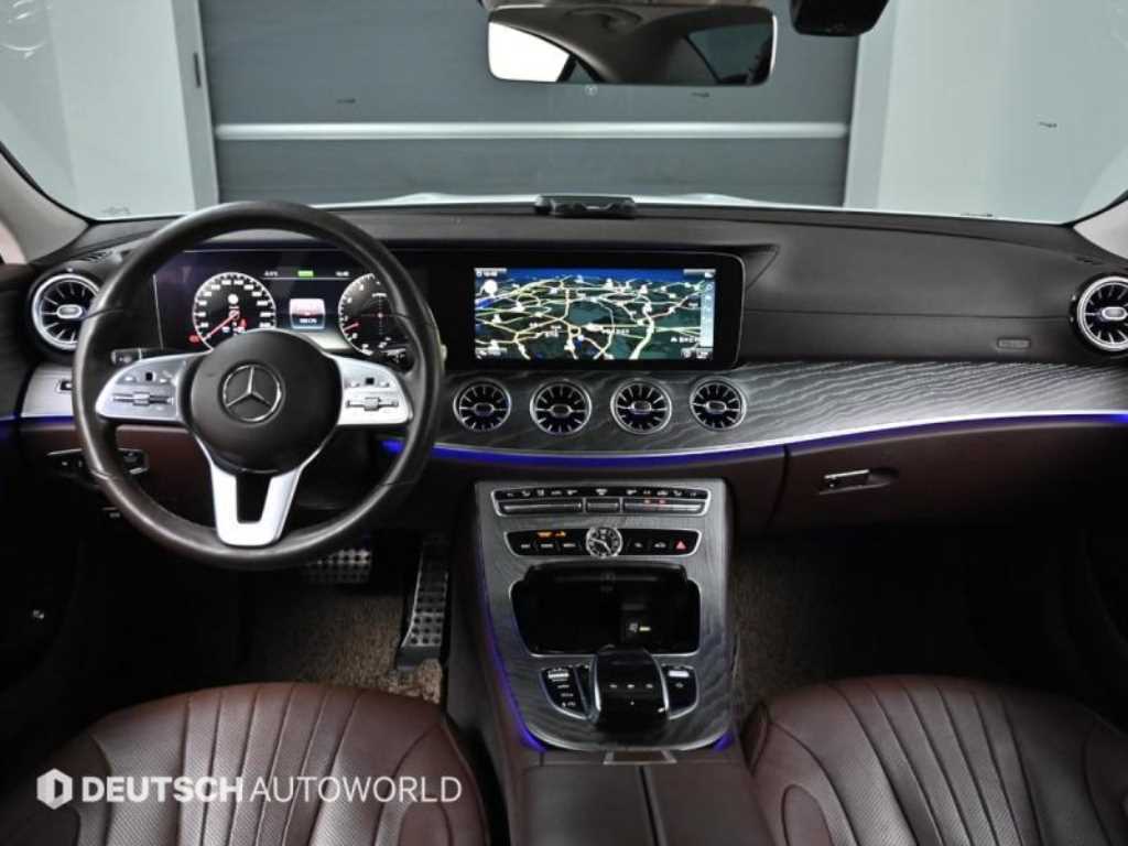 Mercedes Benz CLS Class - Vista 7