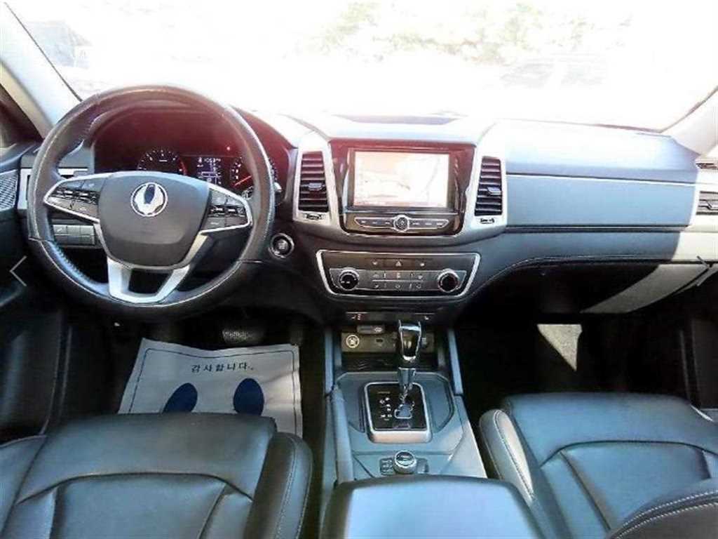 Ssangyong Rexton - Vista 7