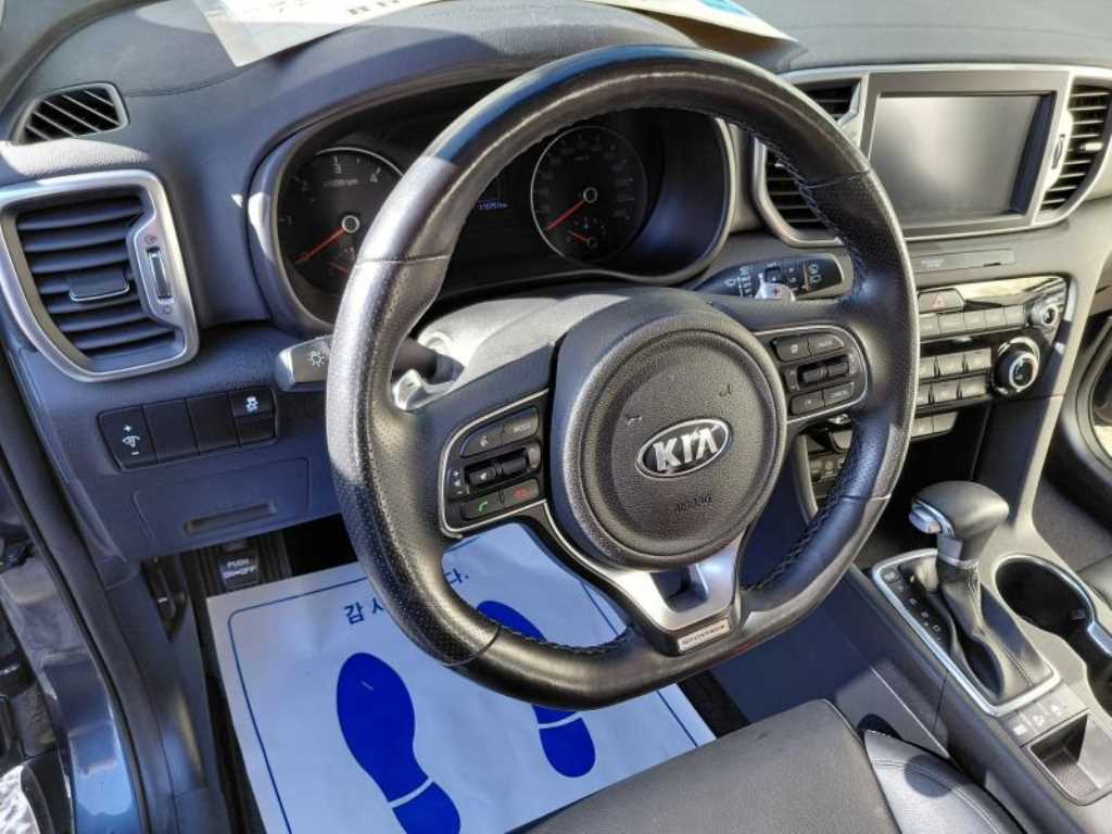 KIA Sportage 2018 Gris - Importación desde Corea - HF Imports Iquique - Foto 14