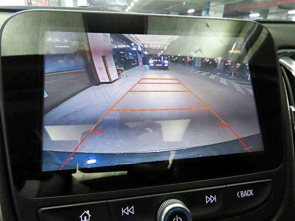 Chevrolet Malibu 2017 Gris - Importación desde Corea - HF Imports Iquique - Foto 14