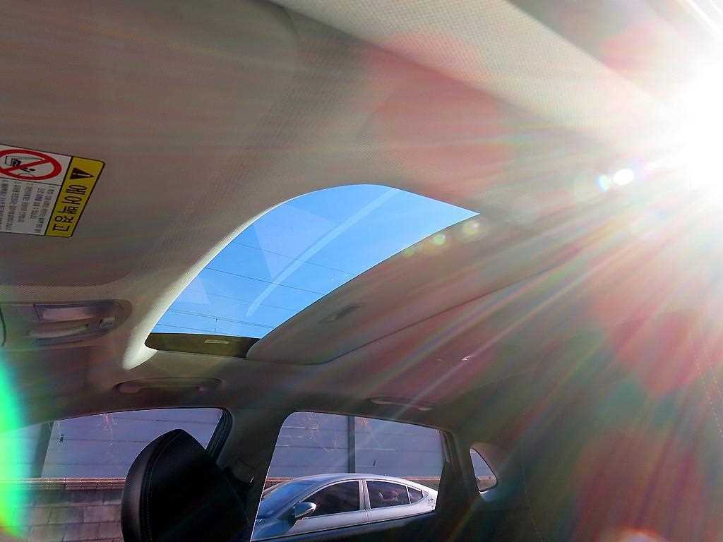 HYUNDAI Kona 2018 Gris - Importación desde Corea - HF Imports Iquique - Foto 17