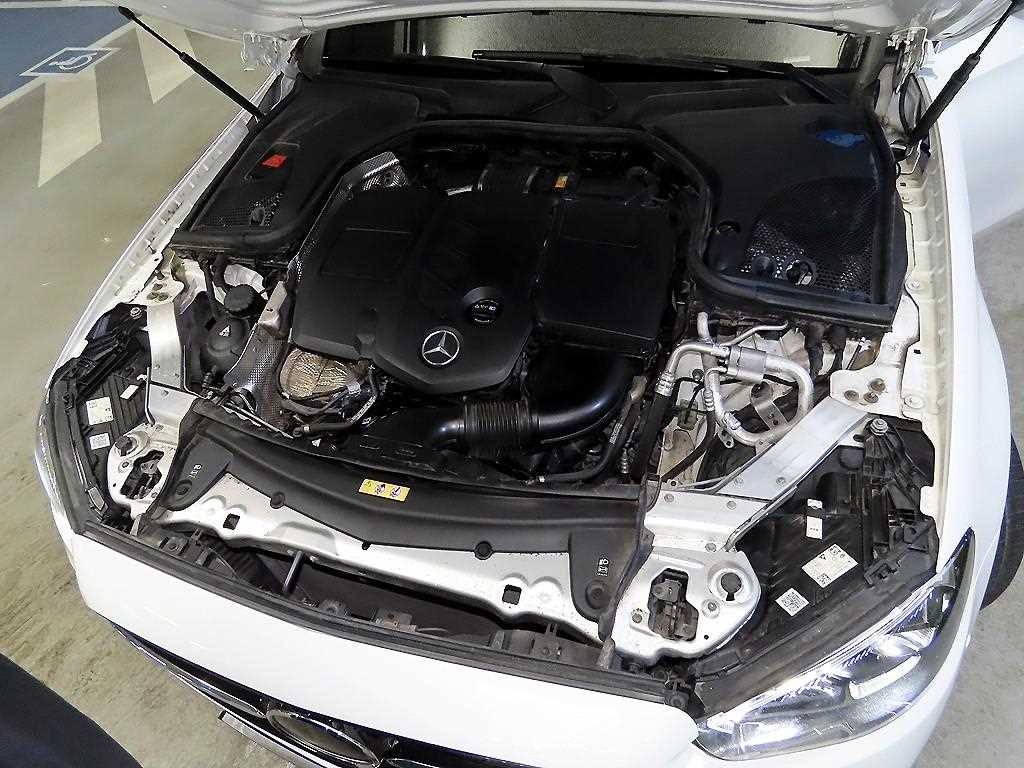 Mercedes Benz E class 2021 Blanco - Importación desde Corea - HF Imports Iquique - Foto 19