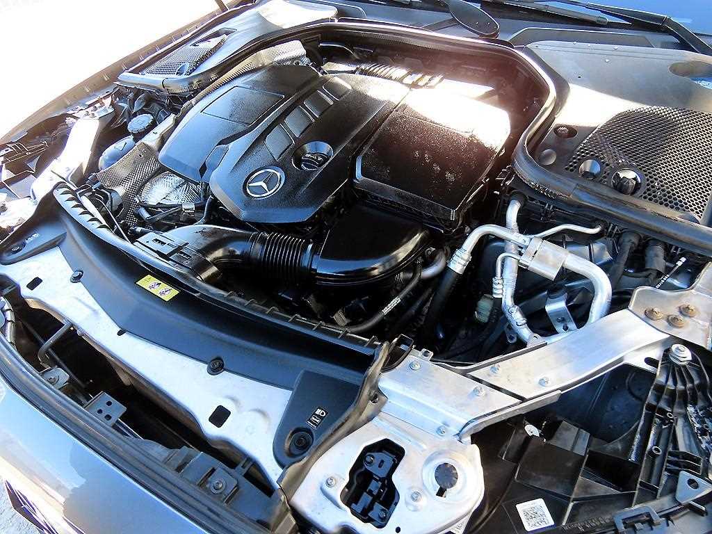 Mercedes Benz E class 2019 Gris - Importación desde Corea - HF Imports Iquique - Foto 19