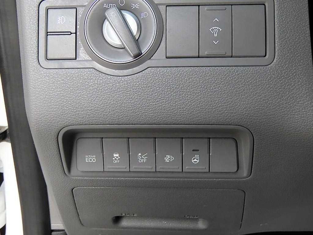 HYUNDAI Solati 2024 Blanco - Importación desde Corea - HF Imports Iquique - Foto 13