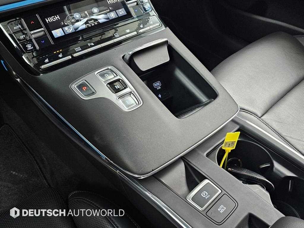 HYUNDAI Grandeur - Vista 10