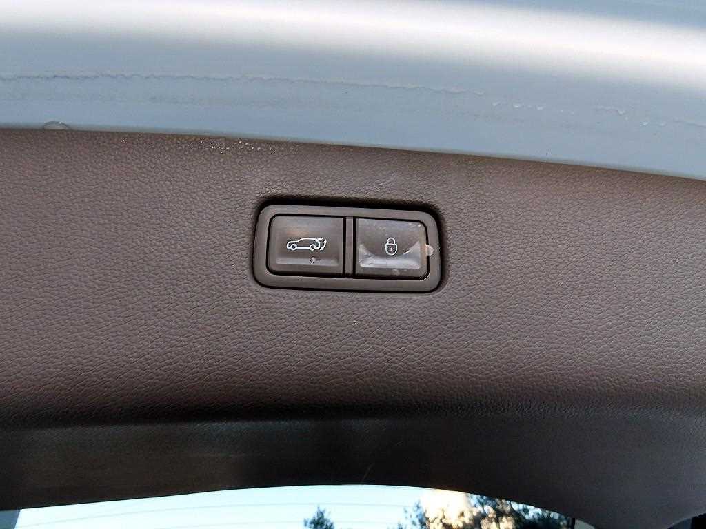 Genesis GV80 2022 the color of pearl - Importación desde Corea - HF Imports Iquique - Foto 15