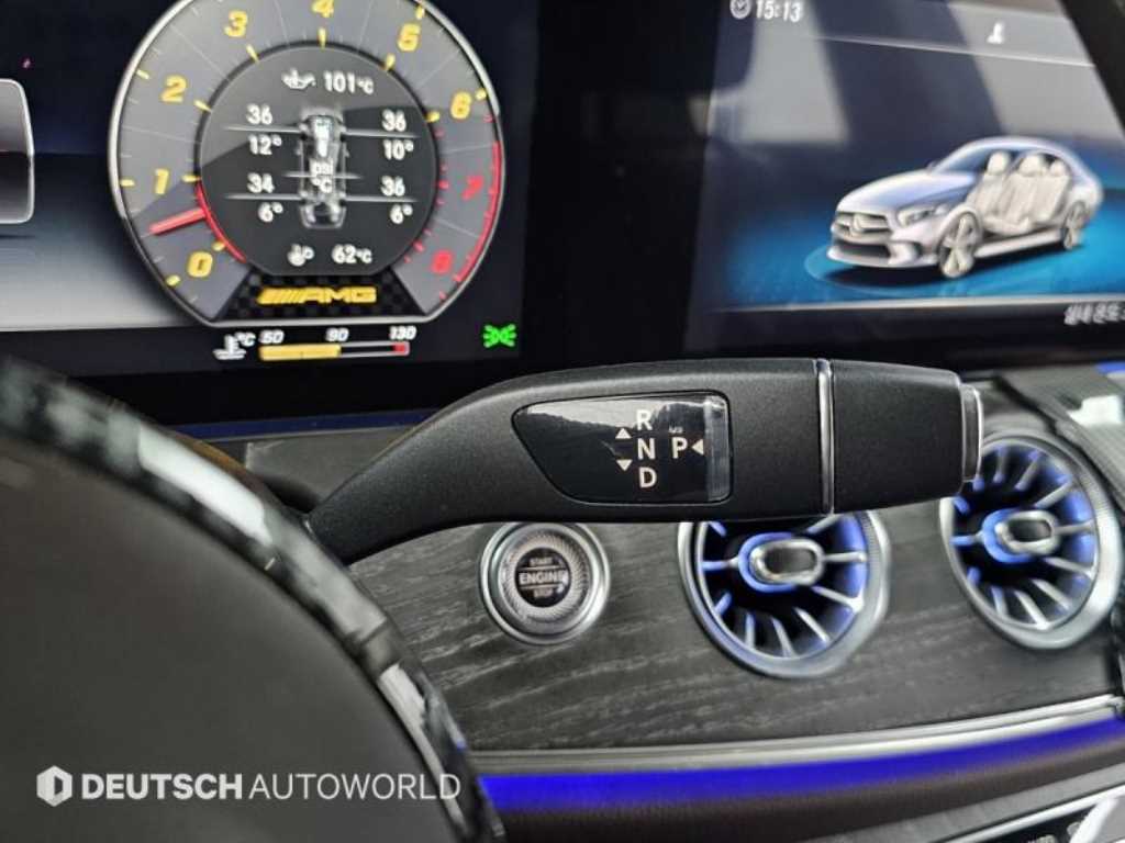 Mercedes Benz CLS Class - Vista 9