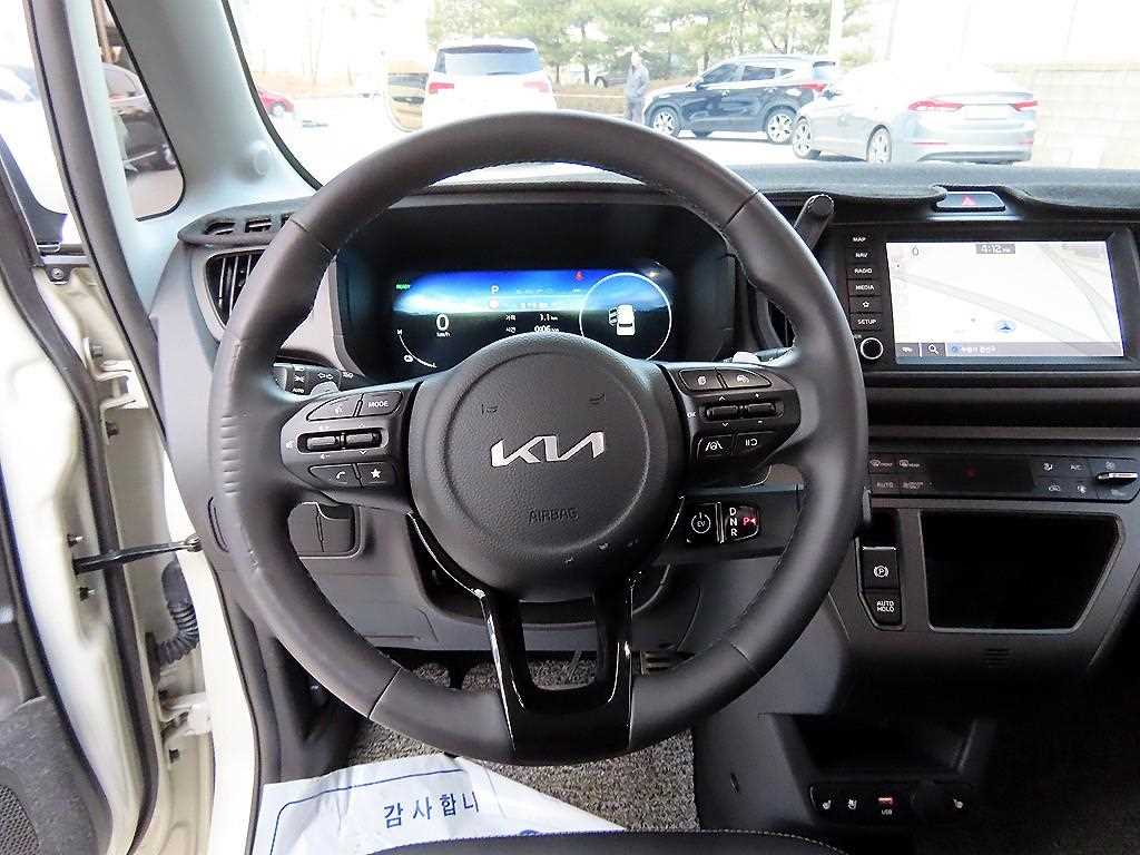 KIA Ray - Vista 8