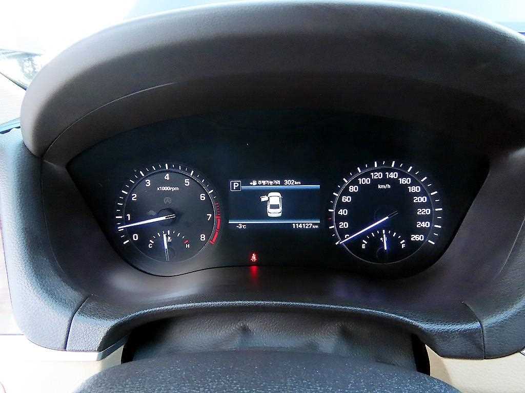 Genesis G80 - Vista 9